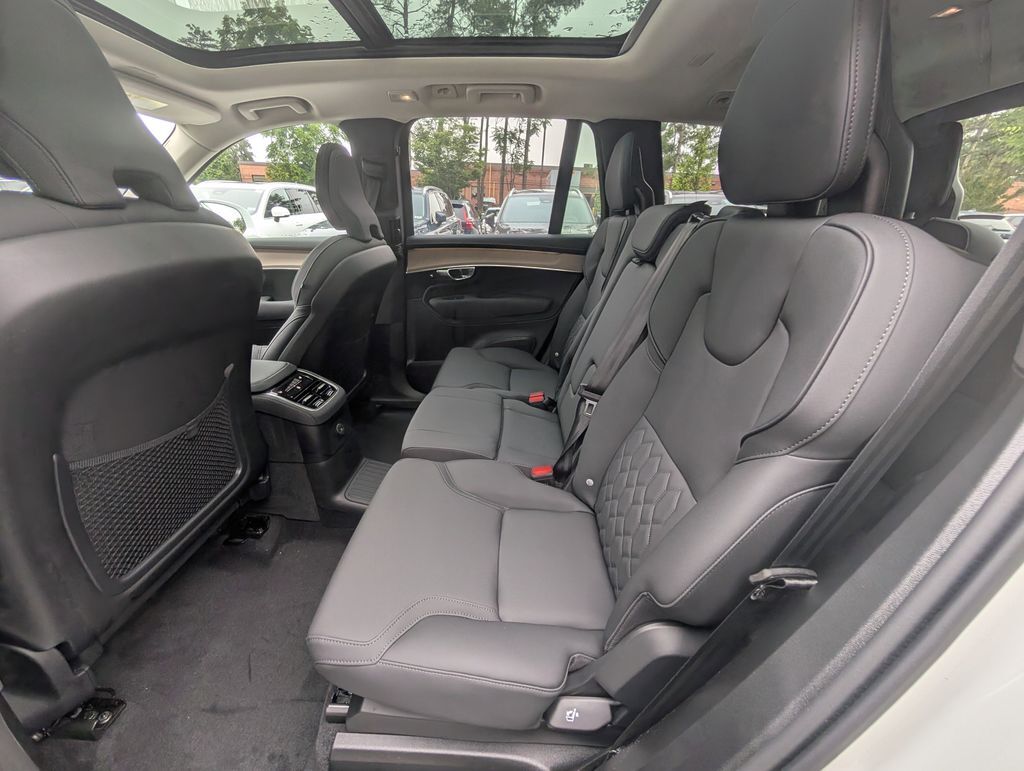 2025 Volvo XC90 Plug-In Hybrid T8 Plus Hunt Valley MD