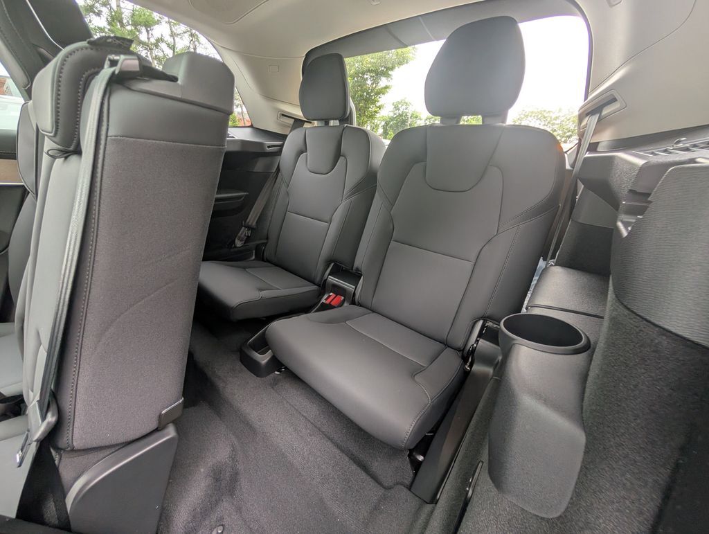 2025 Volvo XC90 Plug-In Hybrid T8 Plus Hunt Valley MD