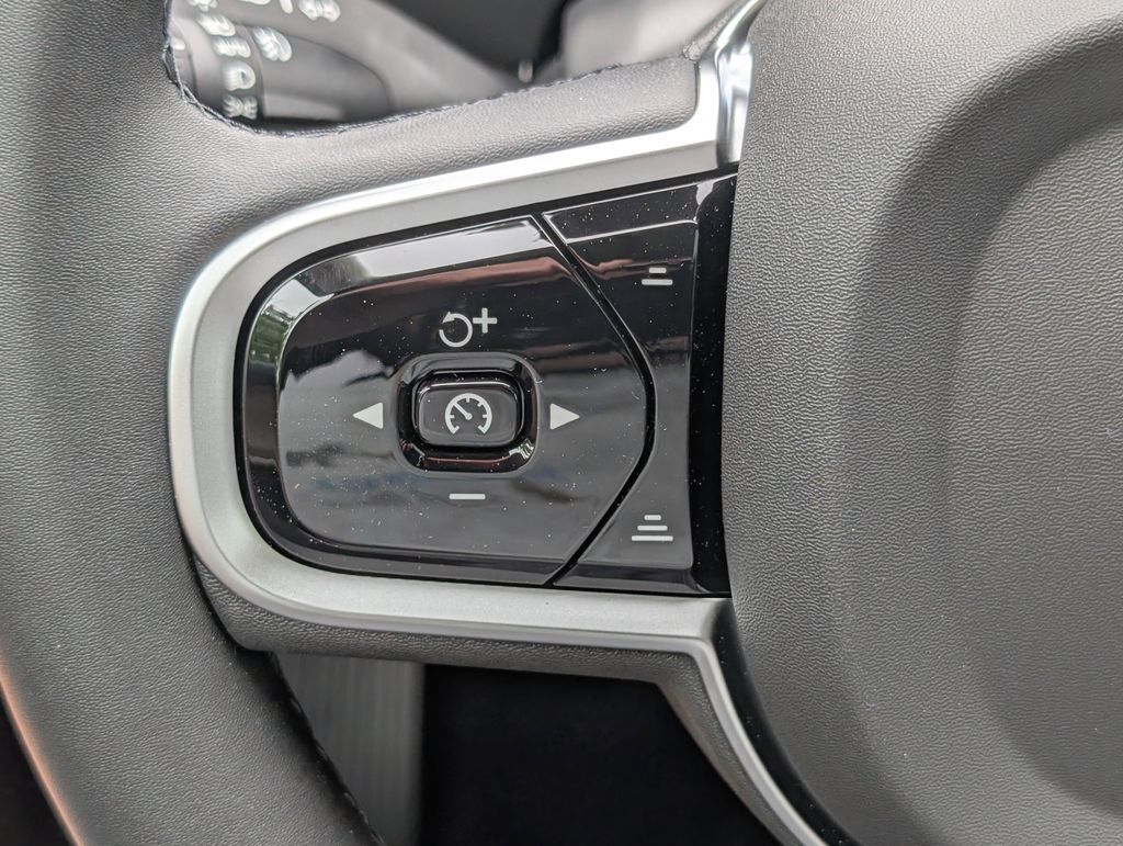 2025 Volvo XC90 Plug-In Hybrid T8 Plus Hunt Valley MD