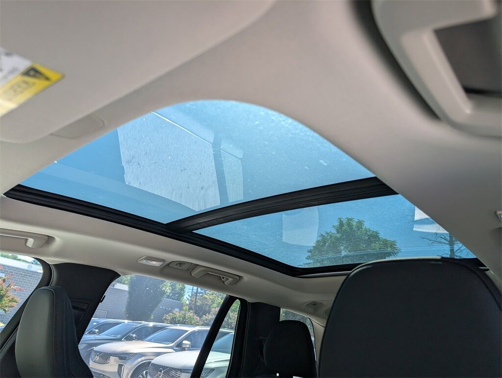 2025 Volvo XC90 Plug-In Hybrid T8 Plus Hunt Valley MD