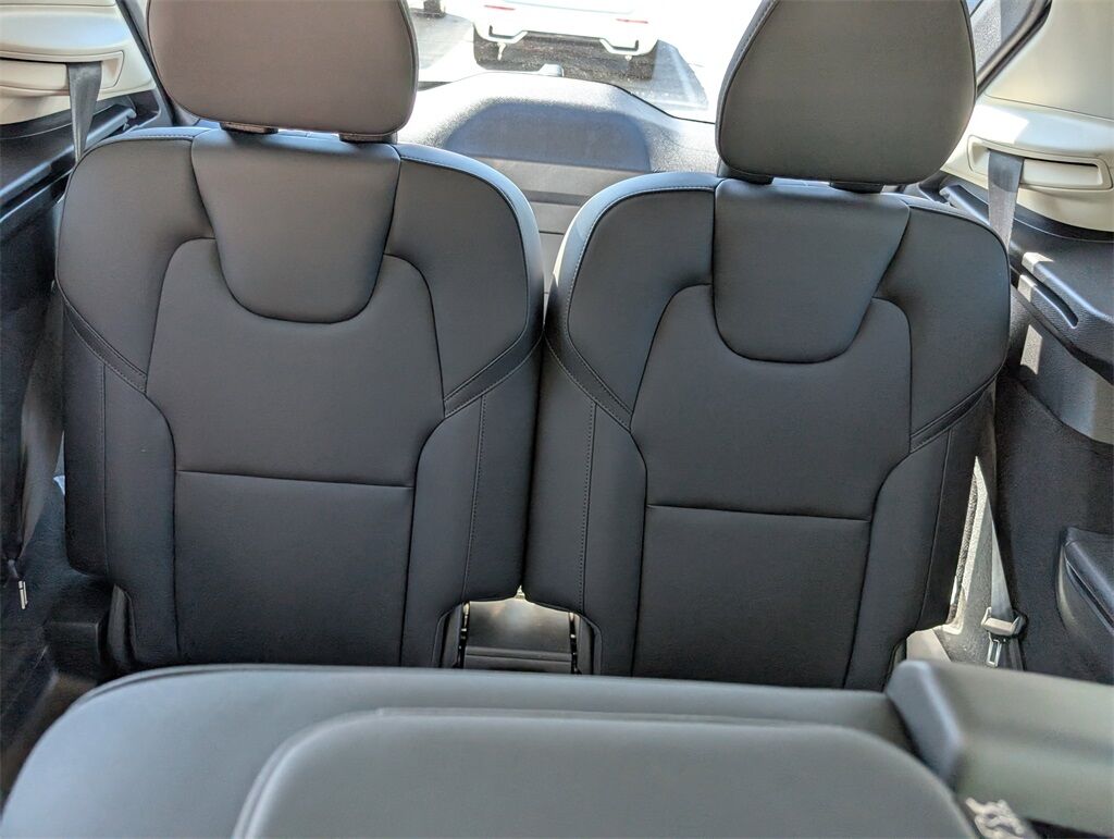 2025 Volvo XC90 Plug-In Hybrid T8 Plus Hunt Valley MD