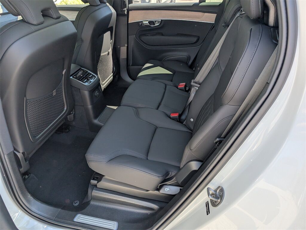 2025 Volvo XC90 Plug-In Hybrid T8 Plus Hunt Valley MD