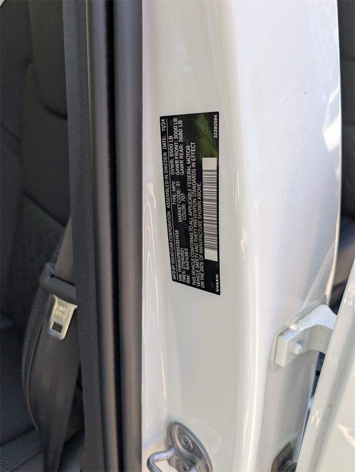 2025 Volvo XC90 Plug-In Hybrid T8 Plus Hunt Valley MD