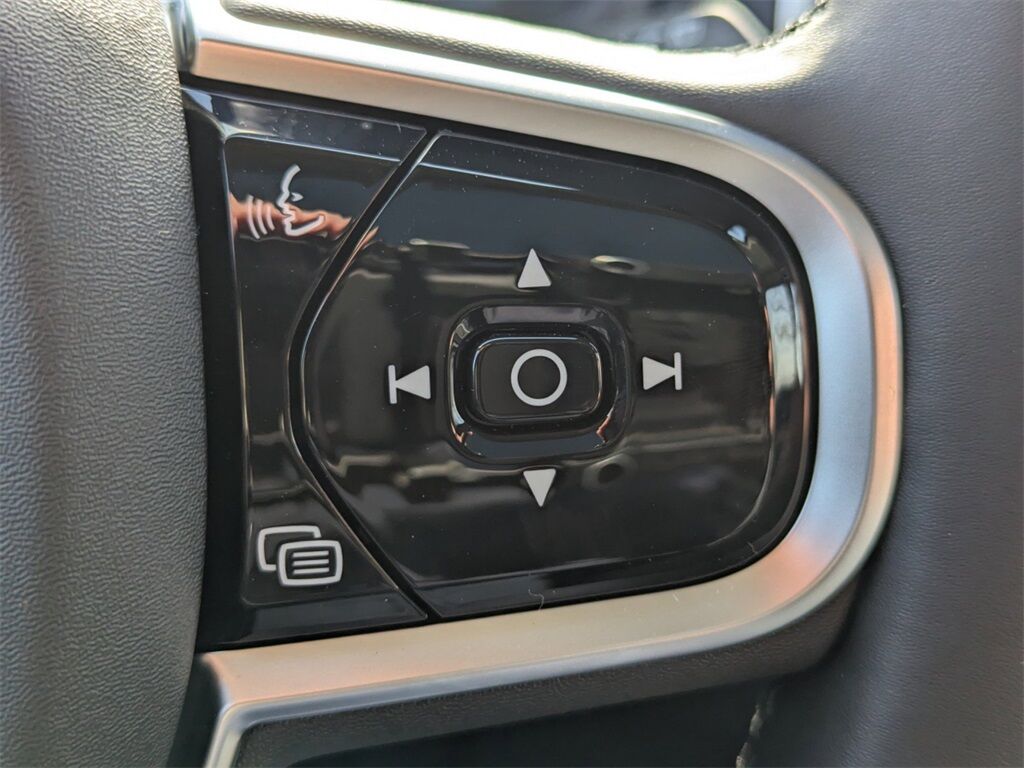 2025 Volvo XC90 Plug-In Hybrid T8 Plus Hunt Valley MD