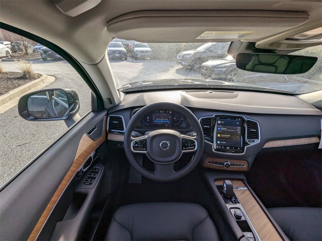 2025 Volvo XC90 Plug-In Hybrid T8 Plus Hunt Valley MD