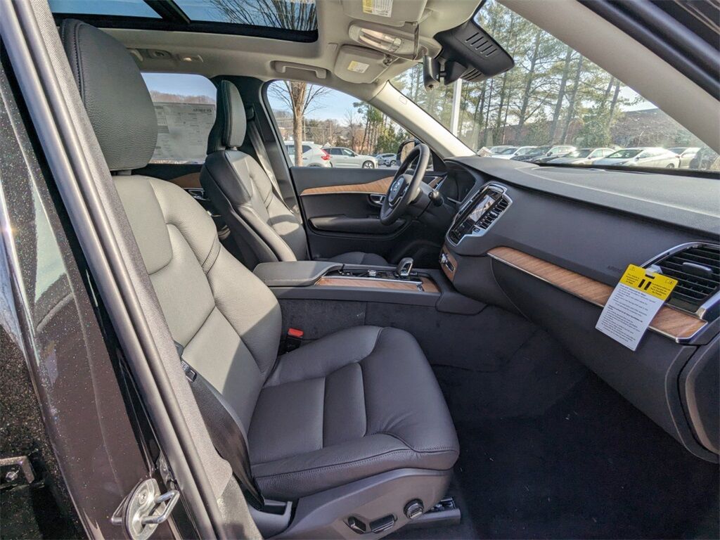 2025 Volvo XC90 Plug-In Hybrid T8 Plus Hunt Valley MD