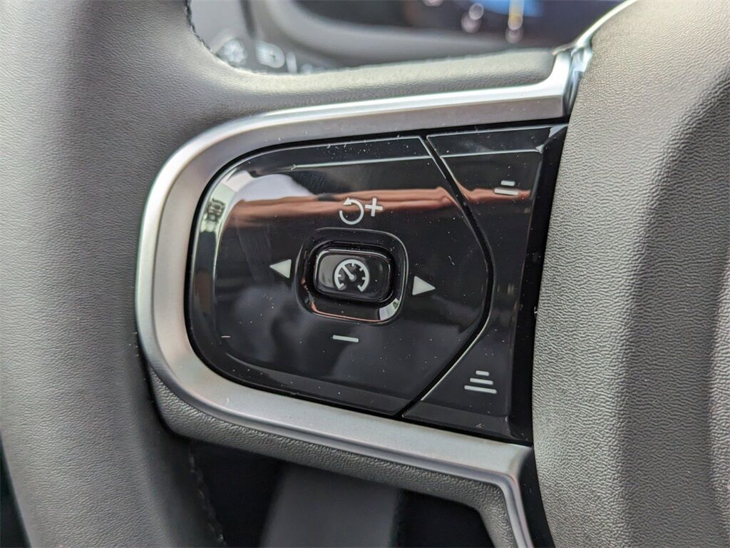 2025 Volvo XC90 Plug-In Hybrid T8 Plus Hunt Valley MD