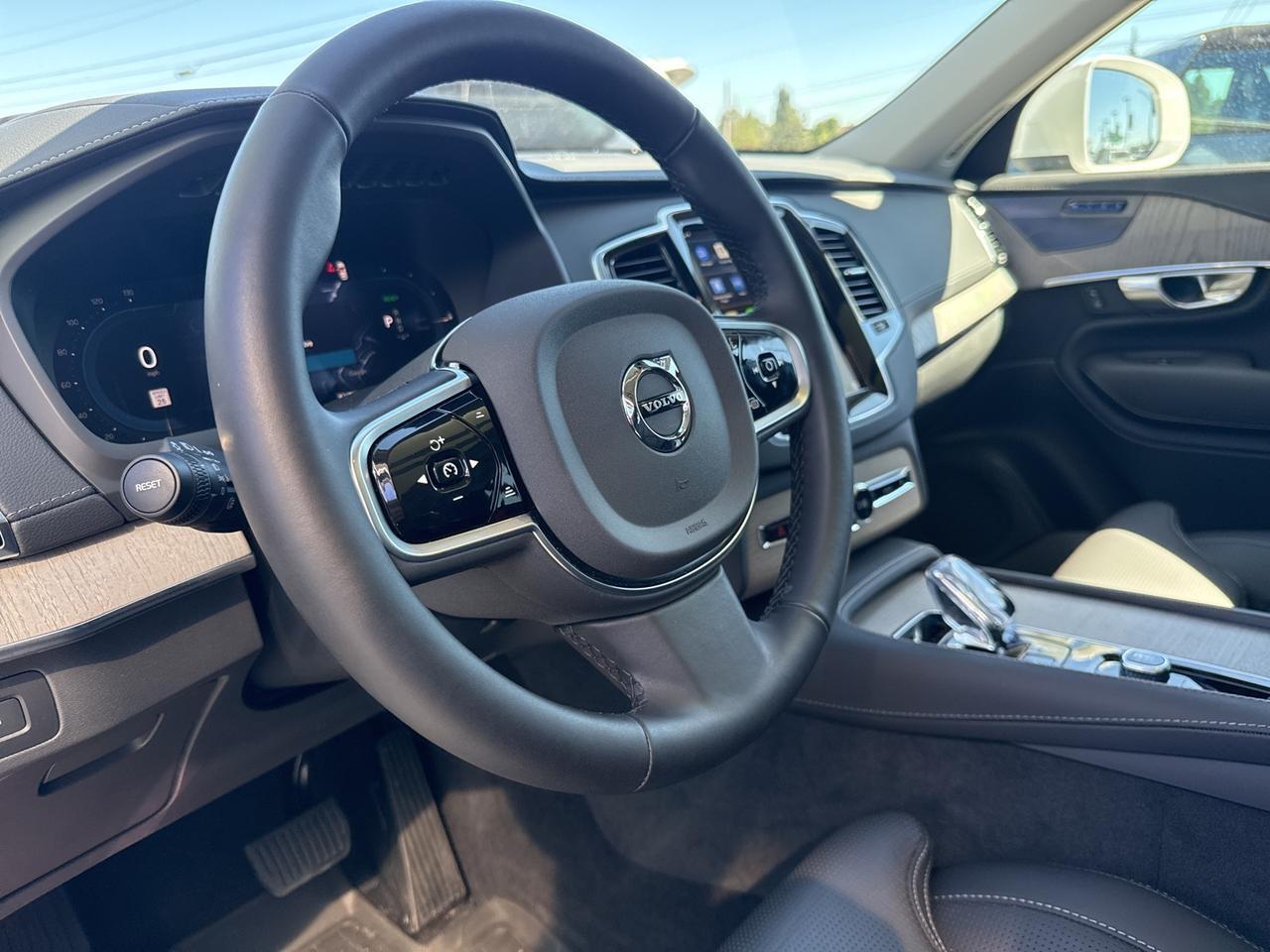 2025 Volvo XC90 Plug-In Hybrid T8 Ultra Bend OR