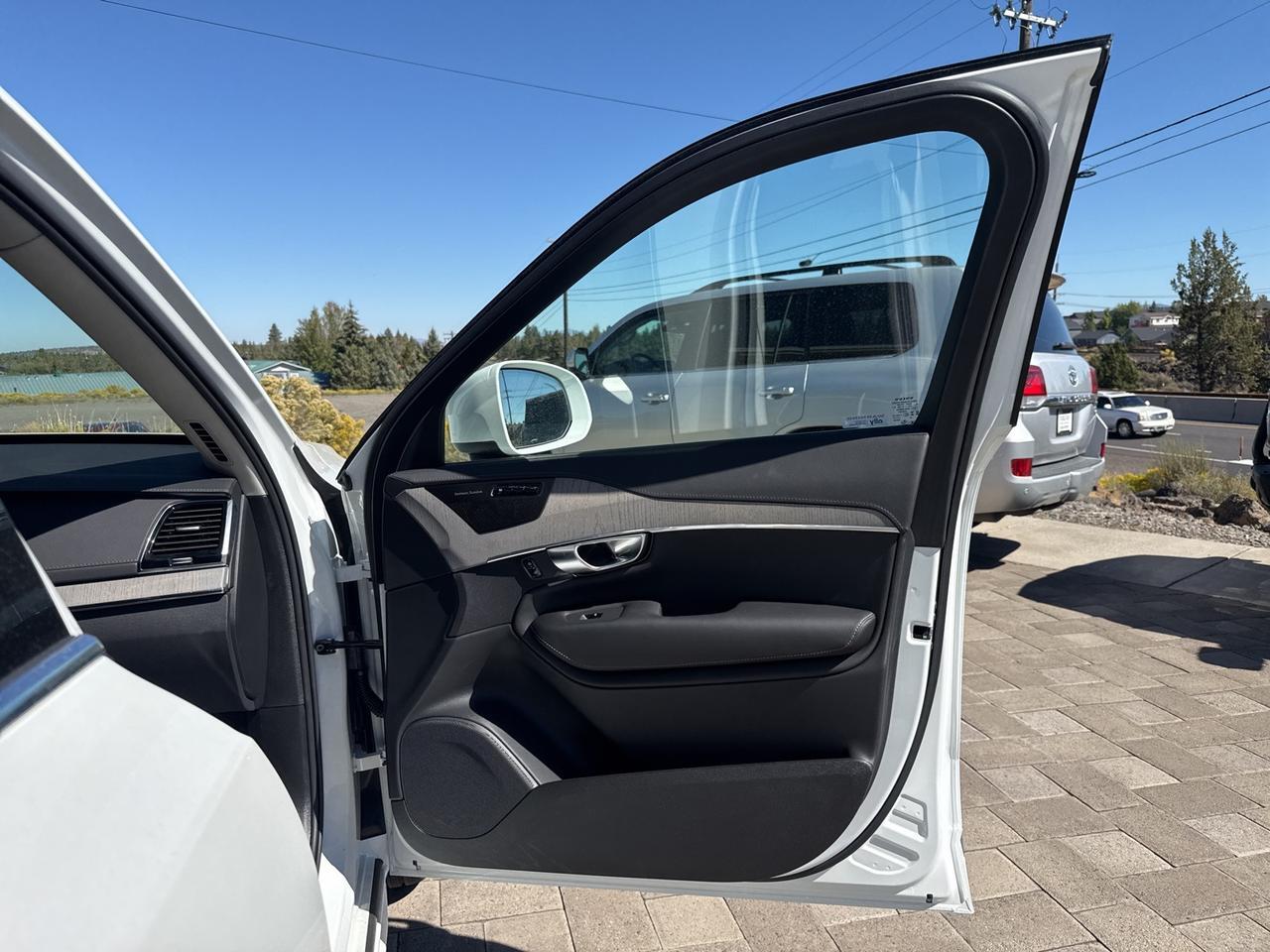 2025 Volvo XC90 Plug-In Hybrid T8 Ultra Bend OR