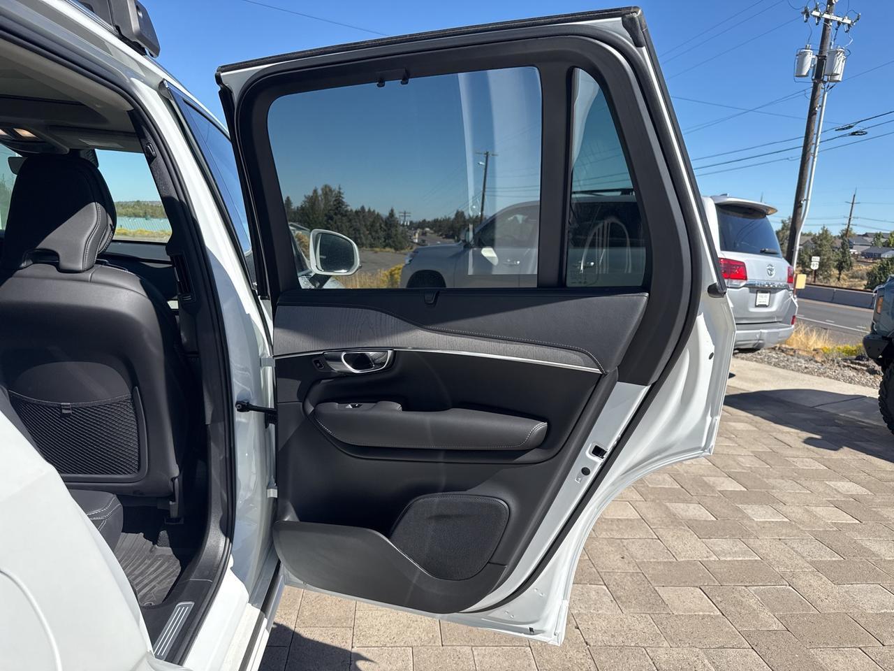 2025 Volvo XC90 Plug-In Hybrid T8 Ultra Bend OR