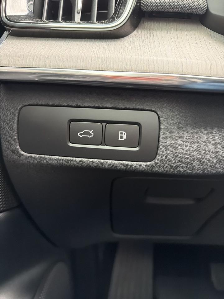 2025 Volvo XC90 Plug-In Hybrid T8 Ultra Bend OR