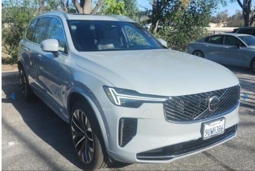 2025 Volvo XC90 Plug-In Hybrid T8 Ultra