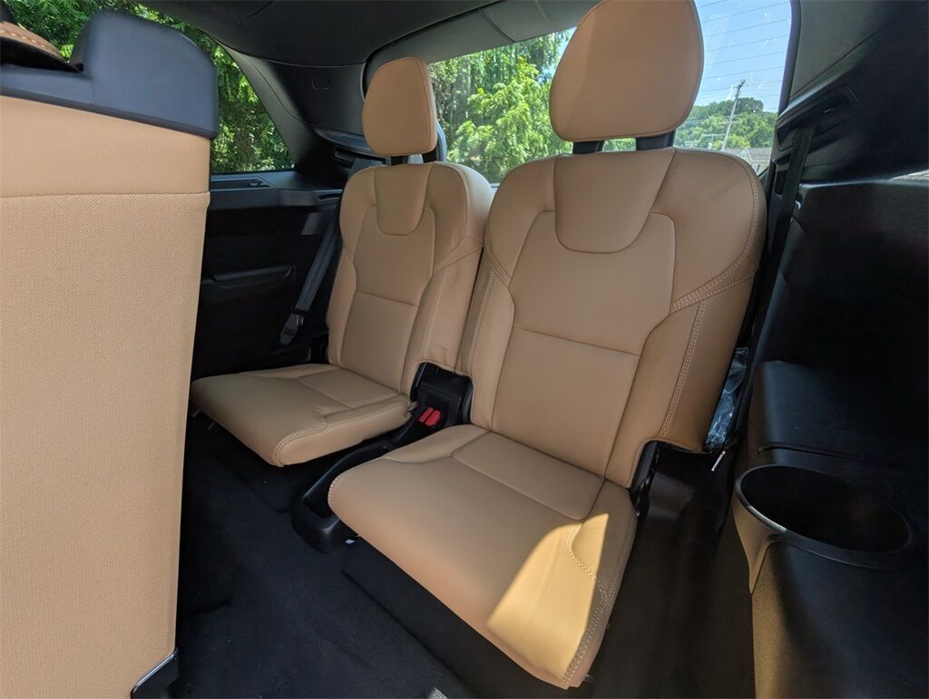 2025 Volvo XC90 Plug-In Hybrid T8 Ultra Hunt Valley MD