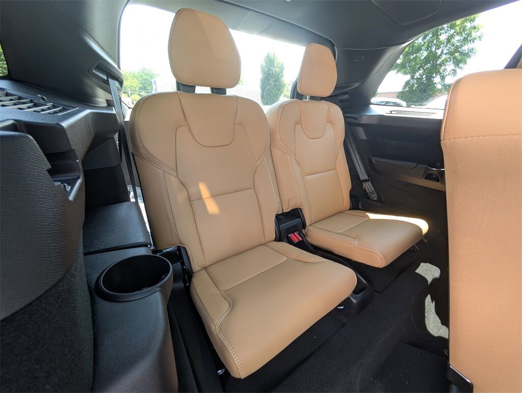 2025 Volvo XC90 Plug-In Hybrid T8 Ultra Hunt Valley MD