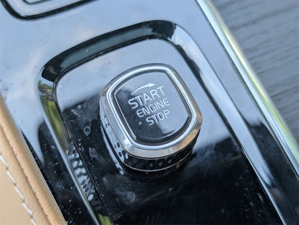 2025 Volvo XC90 Plug-In Hybrid T8 Ultra Hunt Valley MD