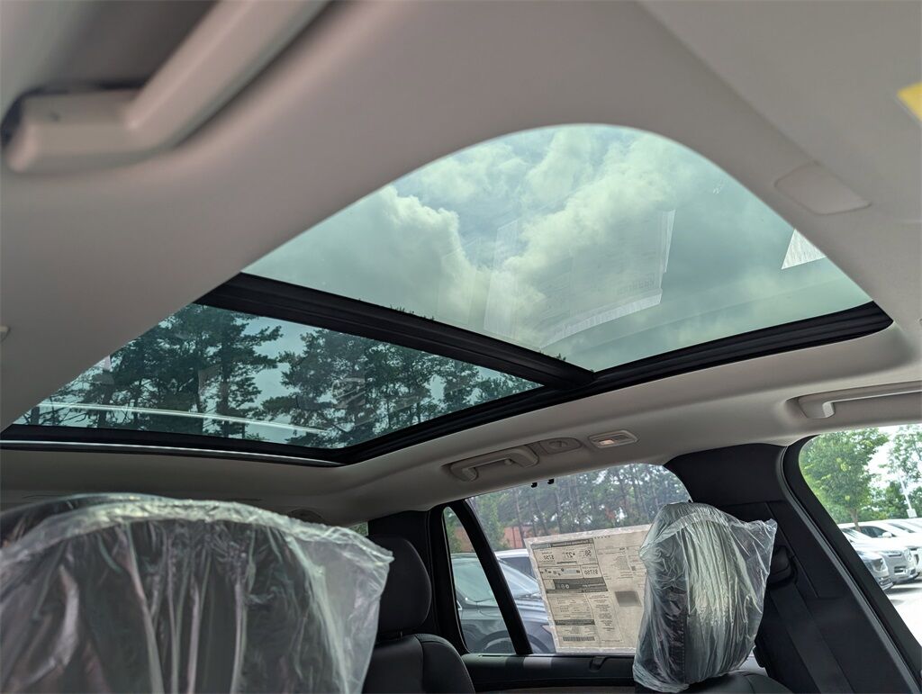 2025 Volvo XC90 Plug-In Hybrid T8 Ultra Hunt Valley MD