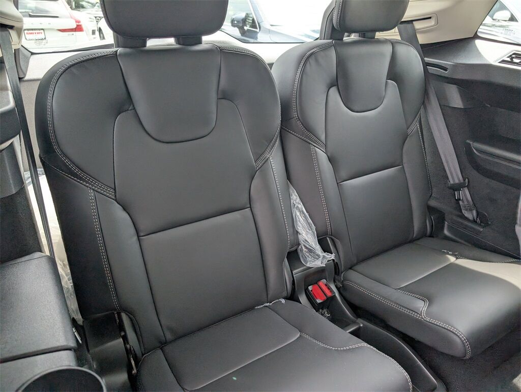 2025 Volvo XC90 Plug-In Hybrid T8 Ultra Hunt Valley MD