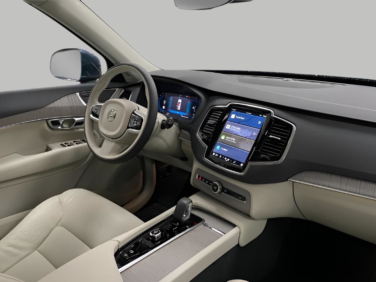 2025 Volvo XC90 Plus Appleton WI