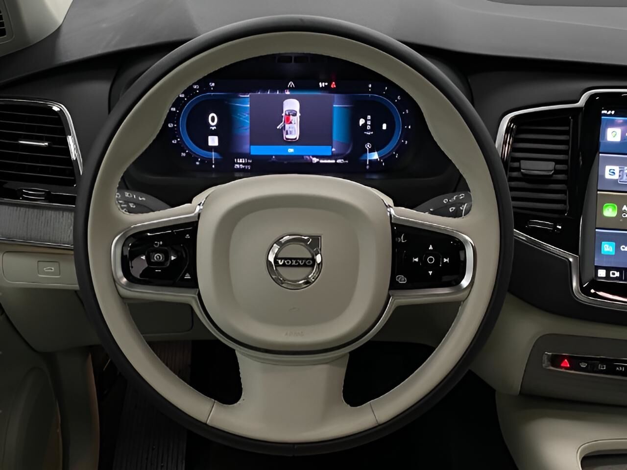 2025 Volvo XC90 Plus Appleton WI