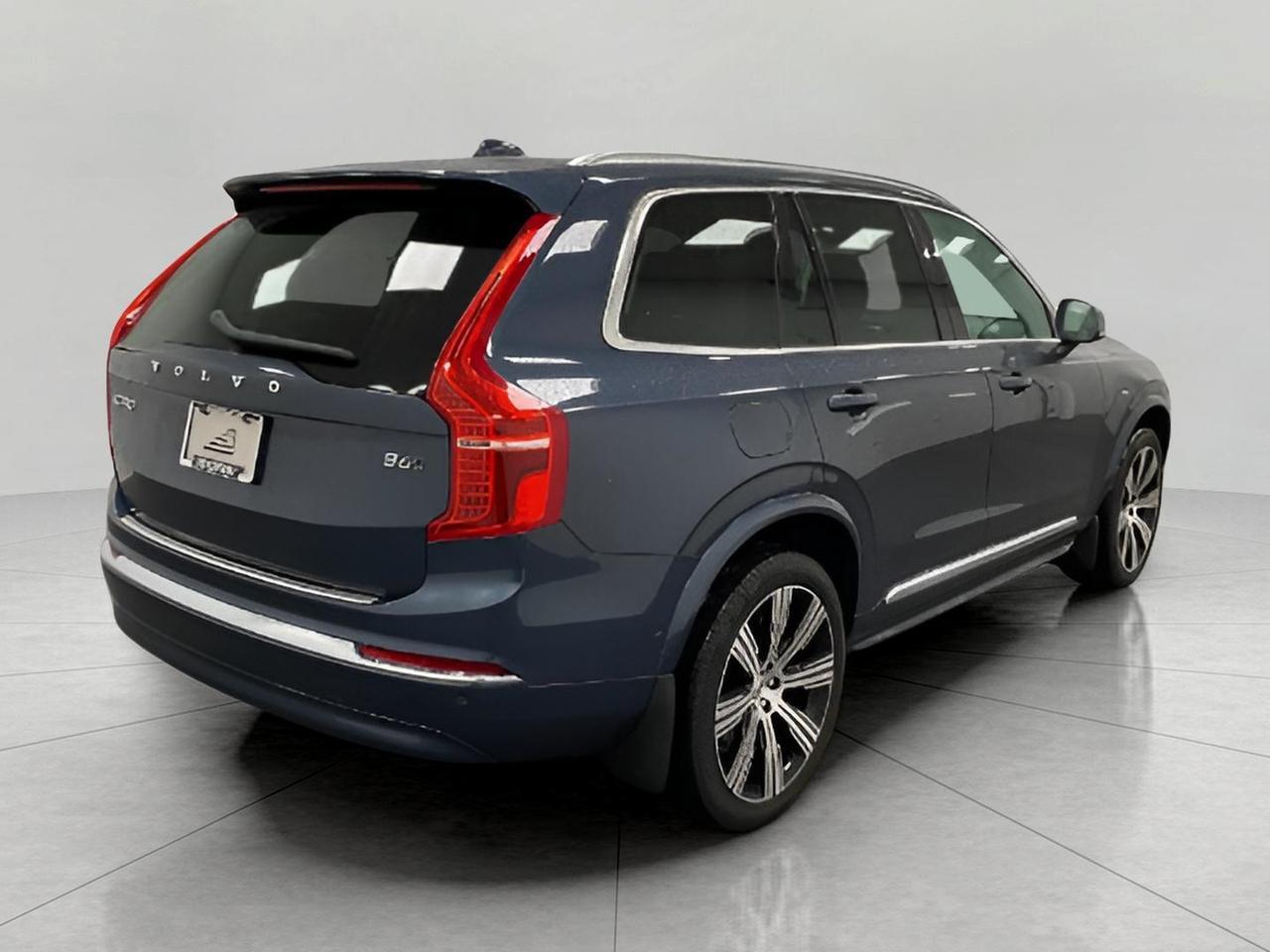 2025 Volvo XC90 Plus Appleton WI