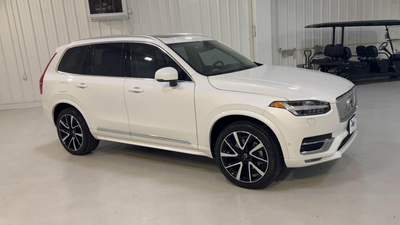 2025 Volvo XC90 Plus
