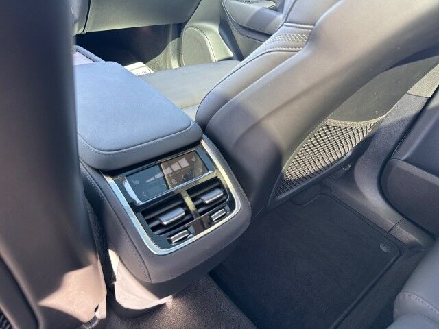 2025 Volvo XC90 Plus Springfield IL