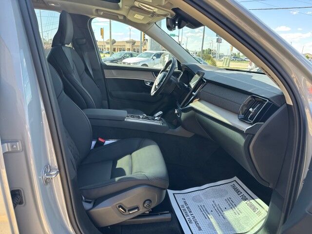 2025 Volvo XC90 Plus Springfield IL
