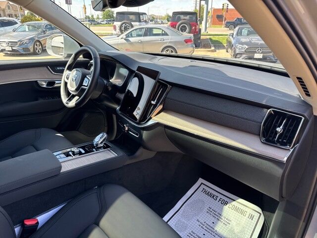 2025 Volvo XC90 Plus Springfield IL