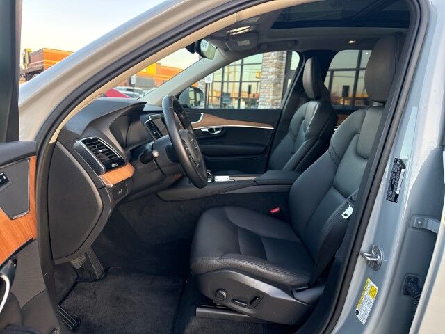 2025 Volvo XC90 Plus Springfield IL 2025 Volvo XC90 Plus Springfield IL