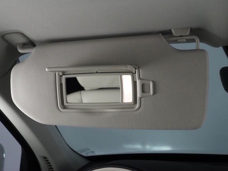 2025 Volvo XC90 T8 Plug-In Hybrid Plus AWD *NAVIGATION, DIGITAL COCKPIT, ADAPTIVE CRUISE, SAFETY ALERTS, 360 VIEW CAMERAS, PANORAMA MOONROOF, LEATHER, HEATED SEATS/STEERING, REMOTE START, 20 INCH WHEELS, APPLE CARPLAY Round Rock TX