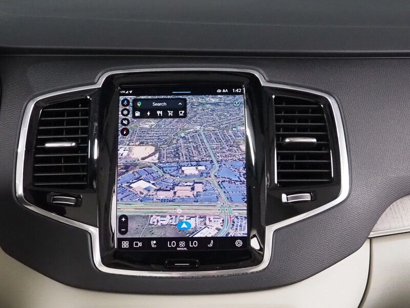 2025 Volvo XC90 T8 Plug-In Hybrid Plus AWD *NAVIGATION, DIGITAL COCKPIT, ADAPTIVE CRUISE, SAFETY ALERTS, 360 VIEW CAMERAS, PANORAMA MOONROOF, LEATHER, HEATED SEATS/STEERING, REMOTE START, 20 INCH WHEELS, APPLE CARPLAY Round Rock TX