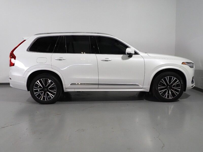 2025 Volvo XC90 T8 Plug-In Hybrid Plus AWD *NAVIGATION, DIGITAL COCKPIT, ADAPTIVE CRUISE, SAFETY ALERTS, 360 VIEW CAMERAS, PANORAMA MOONROOF, LEATHER, HEATED SEATS/STEERING, REMOTE START, 20 INCH WHEELS, APPLE CARPLAY Round Rock TX