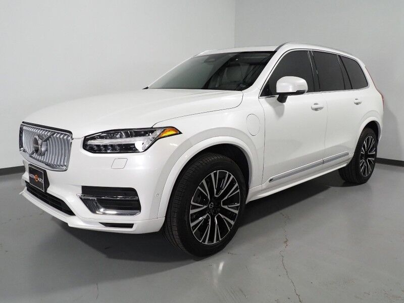 2025 Volvo XC90 T8 Plug-In Hybrid Plus AWD *NAVIGATION, DIGITAL COCKPIT, ADAPTIVE CRUISE, SAFETY ALERTS, 360 VIEW CAMERAS, PANORAMA MOONROOF, LEATHER, HEATED SEATS/STEERING, REMOTE START, 20 INCH WHEELS, APPLE CARPLAY Round Rock TX