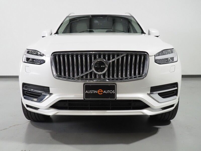 2025 Volvo XC90 T8 Plug-In Hybrid Plus AWD *NAVIGATION, DIGITAL COCKPIT, ADAPTIVE CRUISE, SAFETY ALERTS, 360 VIEW CAMERAS, PANORAMA MOONROOF, LEATHER, HEATED SEATS/STEERING, REMOTE START, 20 INCH WHEELS, APPLE CARPLAY Round Rock TX