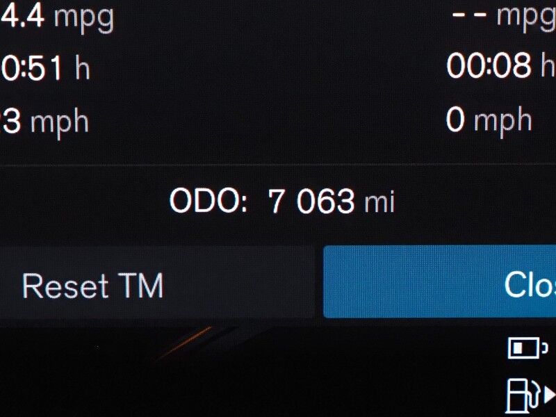 2025 Volvo XC90 T8 Plug-In Hybrid Plus AWD *NAVIGATION, DIGITAL COCKPIT, ADAPTIVE CRUISE, SAFETY ALERTS, 360 VIEW CAMERAS, PANORAMA MOONROOF, LEATHER, HEATED SEATS/STEERING, REMOTE START, 20 INCH WHEELS, APPLE CARPLAY Round Rock TX