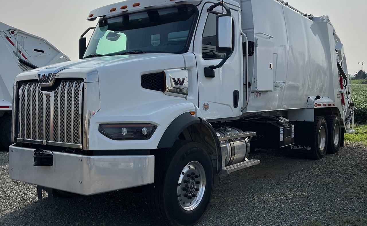 2025 Western Star 47X 28 Yard Pac Tech Rear Loader Garbage Truck Tampa FL