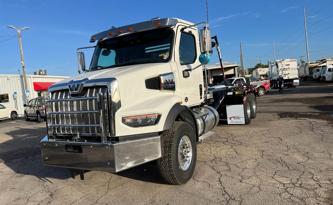2025 Western Star 47X 60,000 lb Pac Mac Roll Off Truck Tampa FL