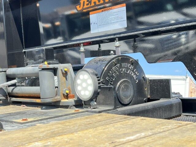 2025 Western Star 47X Jerr-Dan 28' 15-Ton Industrial Carrier Truck Miami FL