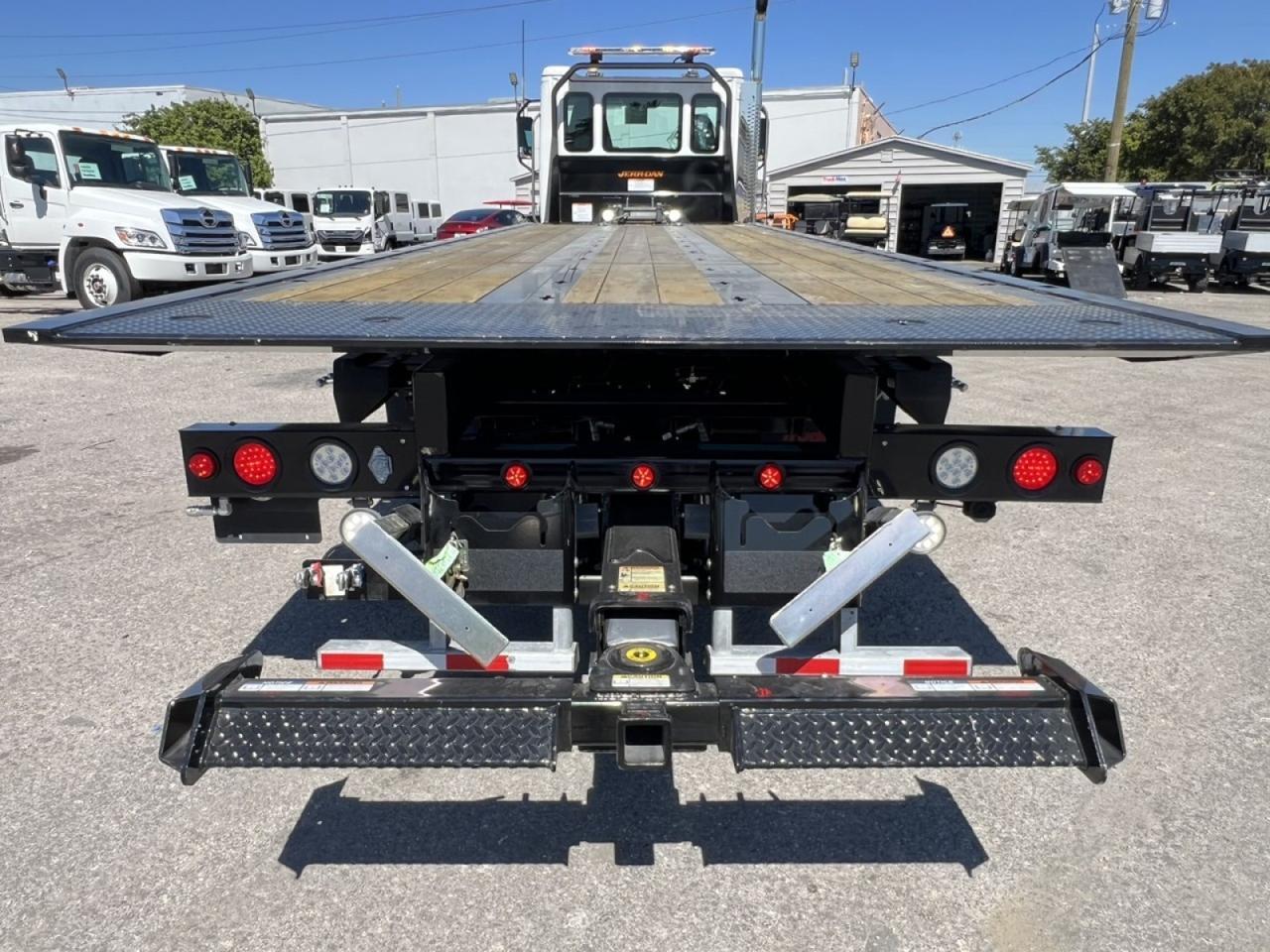 2025 Western Star 47X Jerr-Dan 28' 15-Ton Industrial Carrier Truck Tampa FL