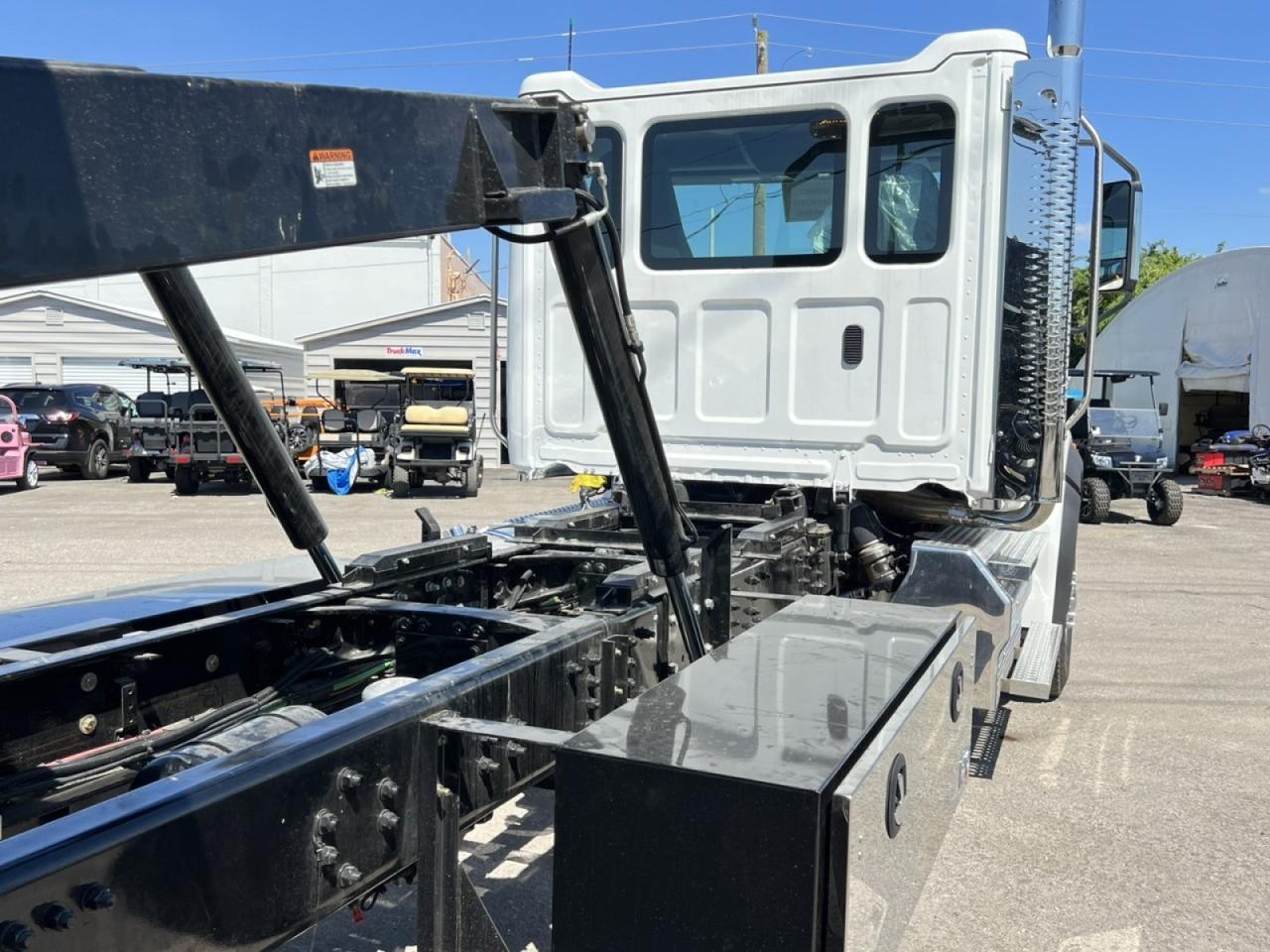 2025 Western Star 47X Jerr-Dan 28' 15-Ton Industrial Carrier Truck Tampa FL