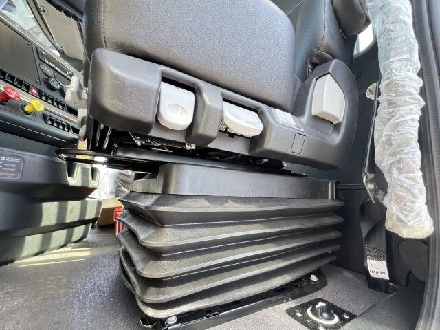 2025 Western Star 47X Jerr-Dan 28' 15-Ton Industrial Carrier Truck Tampa FL