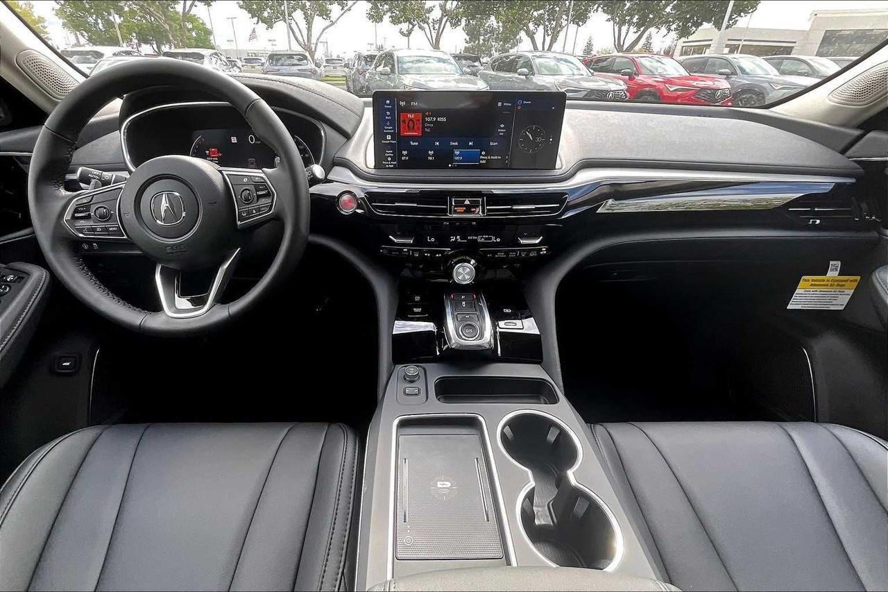 2026 Acura MDX SH-AWD photo 2