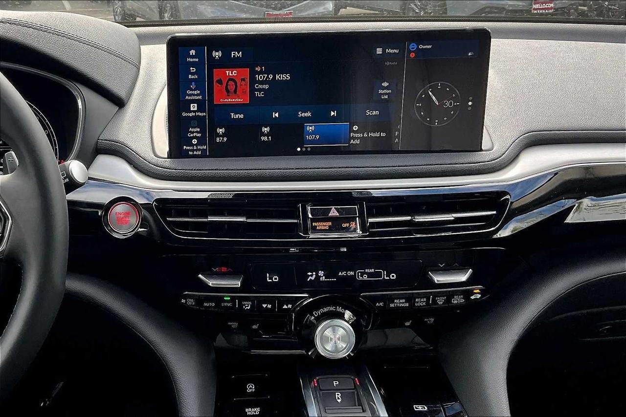 2026 Acura MDX SH-AWD photo 4