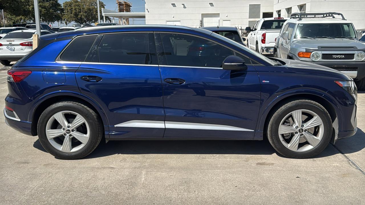 2026 Audi Q4 e-tron Premium  Selma TX