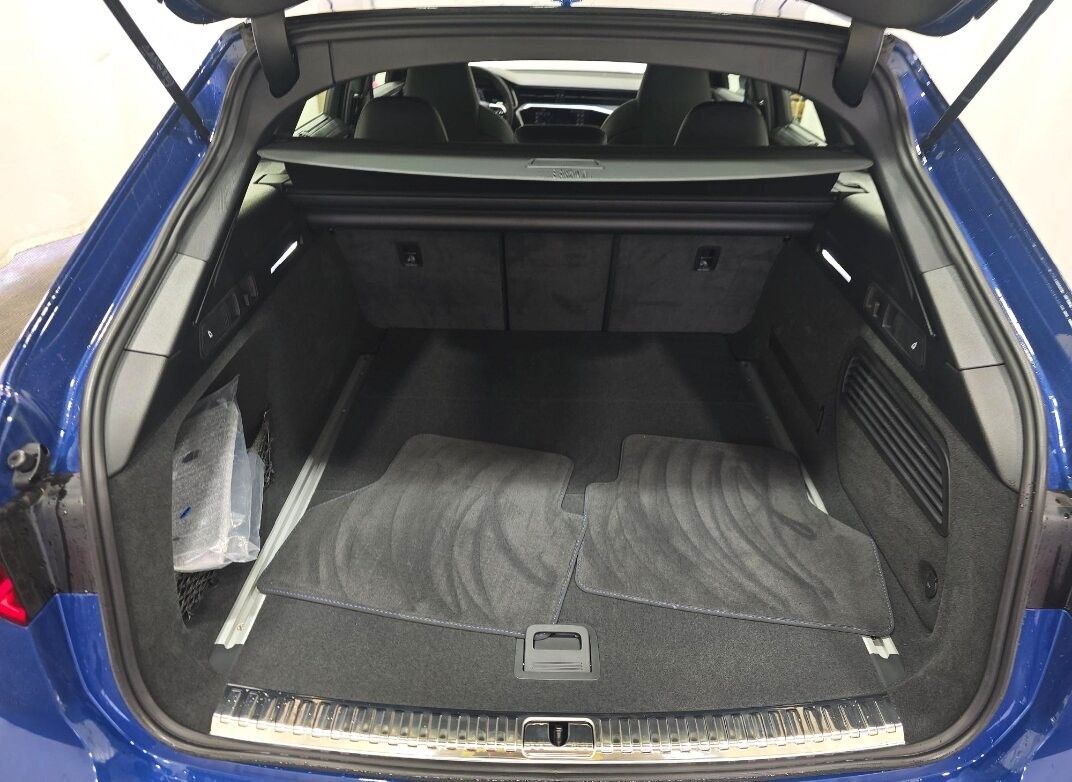 2026 Audi RS 6 Avant performance 4.0T quattro Head-Up Display Ventilated Seats Portland OR