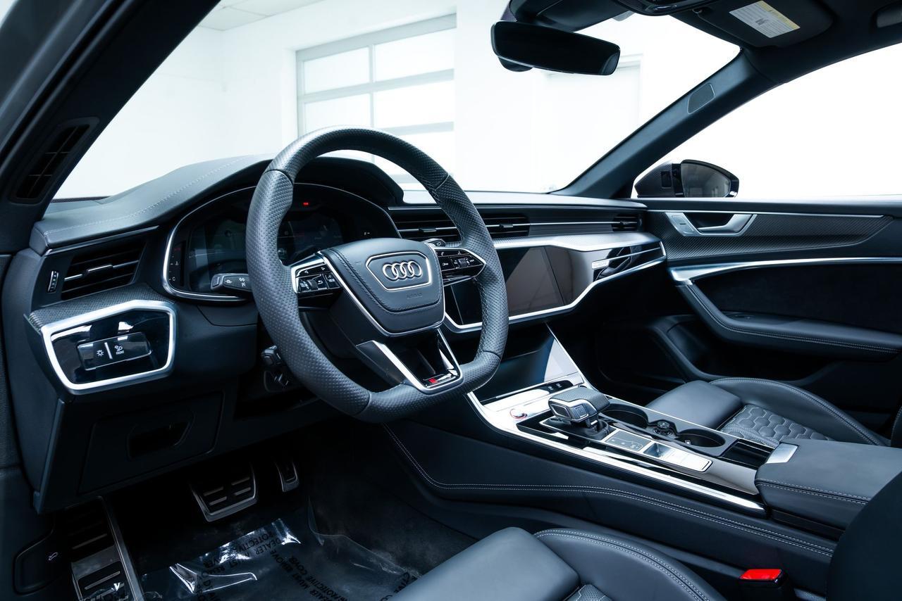 2026 Audi RS 6 Avant performance 4.0T quattro Matte Carbon Package Executive Package Portland OR