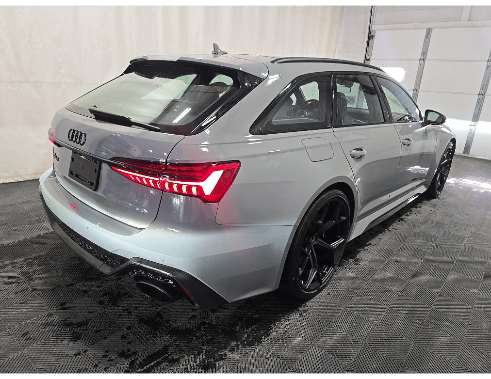 2026 Audi RS 6 Avant performance 4.0T quattro Matte Carbon Package Executive Package Portland OR