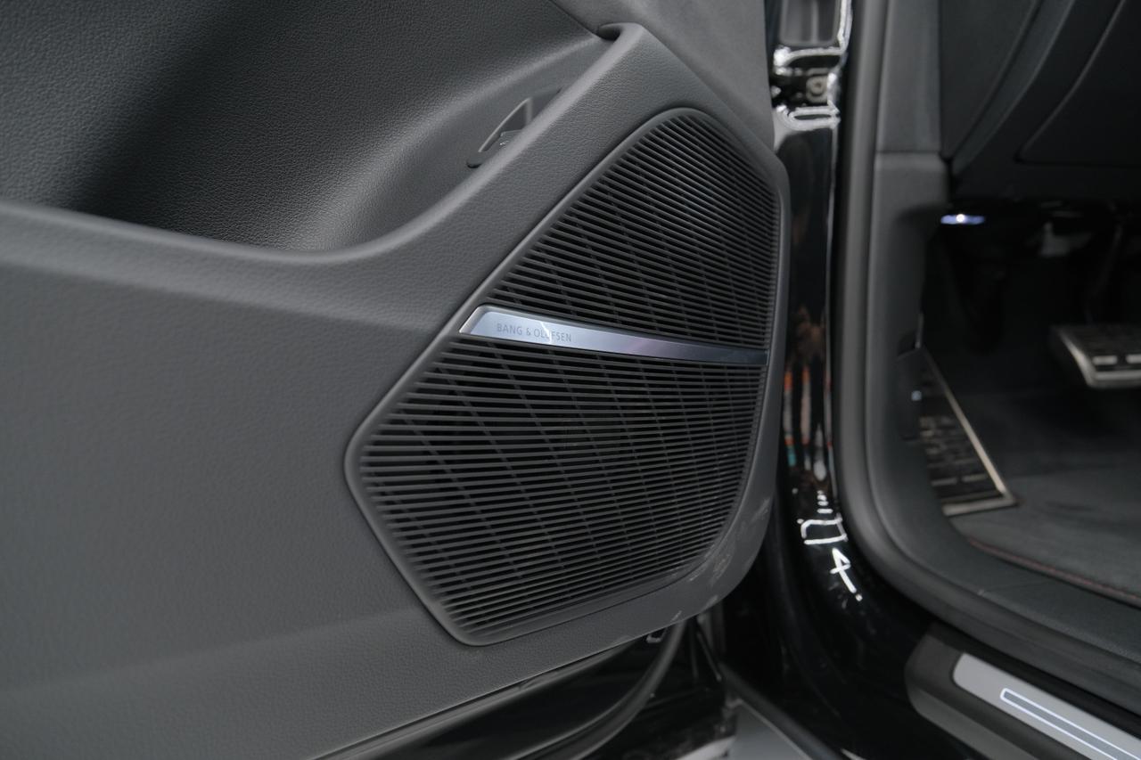 2026 Audi RS Q8 Performance Mansory Performance Mansory Miami FL