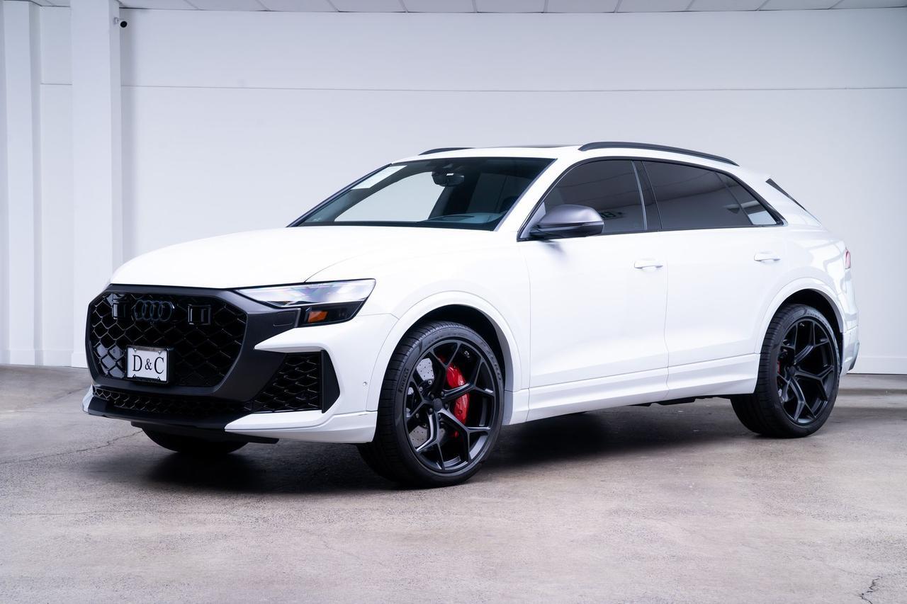 2026 Audi RS Q8 performance 4.0T 1 Owner Executive Package Matte Carbon Package Portland OR
