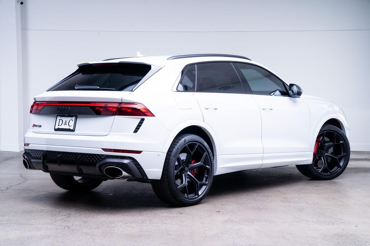 2026 Audi RS Q8 performance 4.0T 1 Owner Executive Package Matte Carbon Package Portland OR